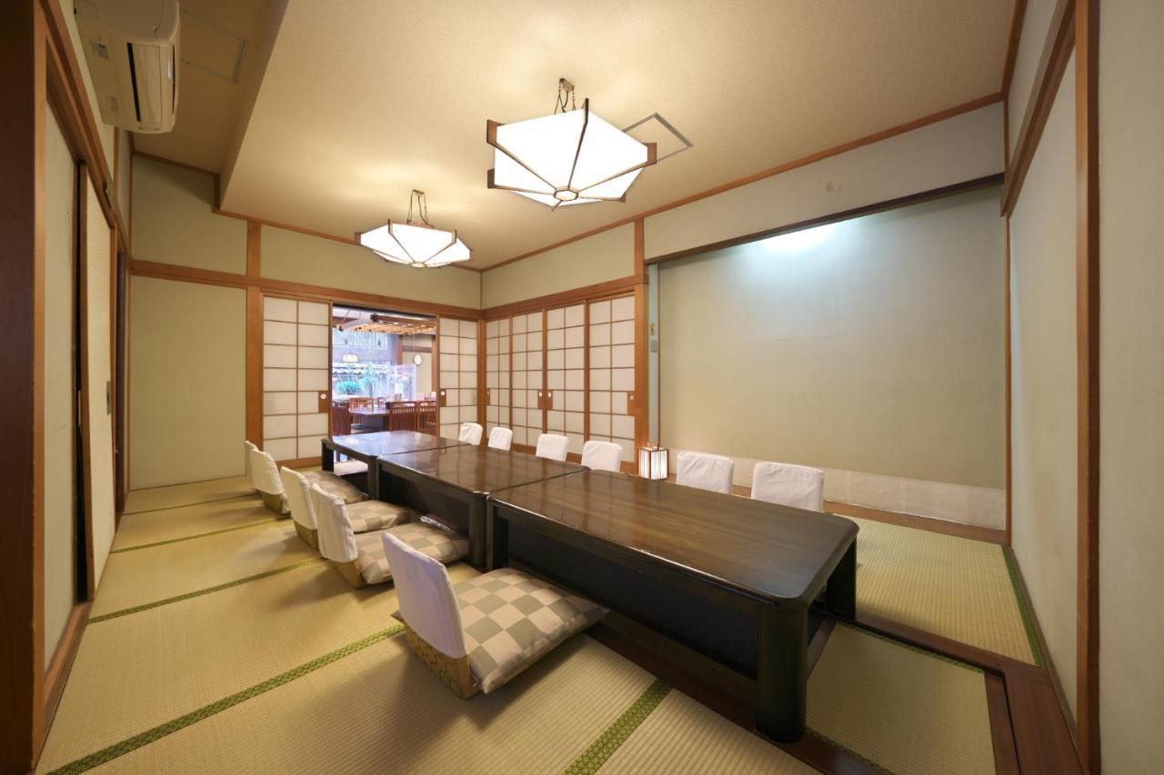 Hotel Kanazawa Kenrokusou Exteriör bild